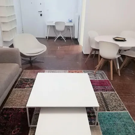 Stylish 2 Bedroom Διαμέρισμα *